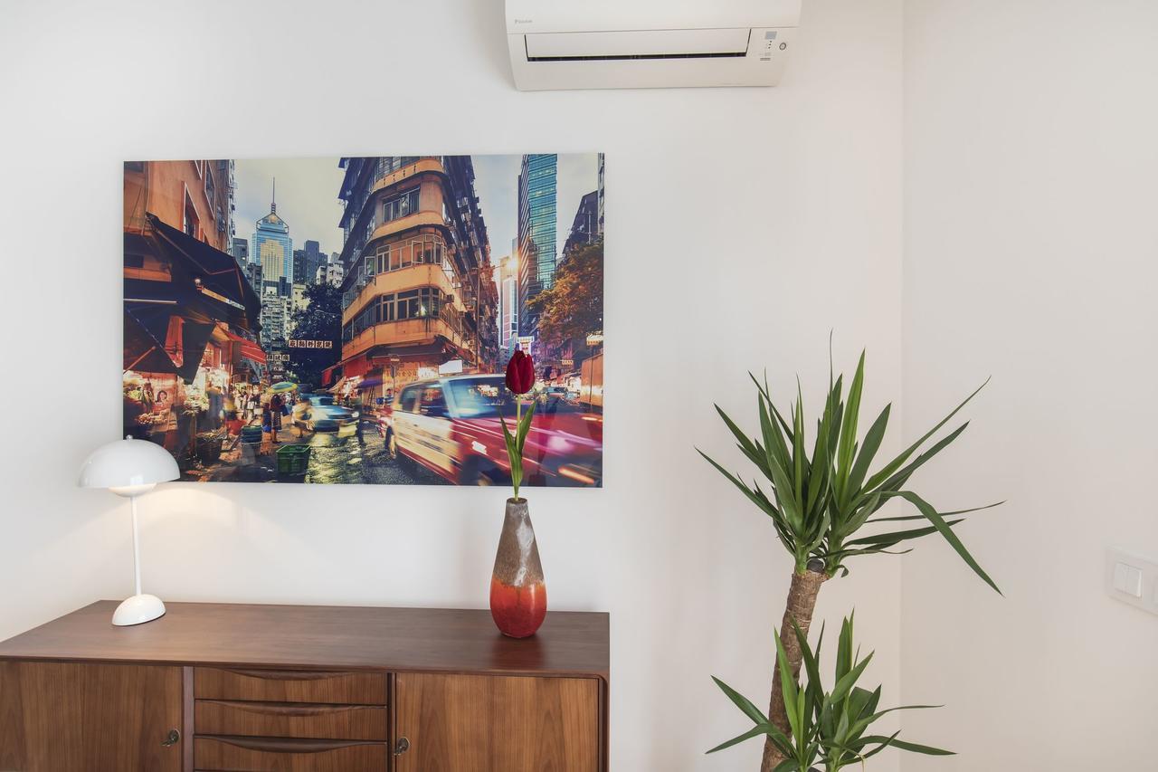 Lovelystay - Chic, Citrus Home - Private Garden 리스본 외부 사진